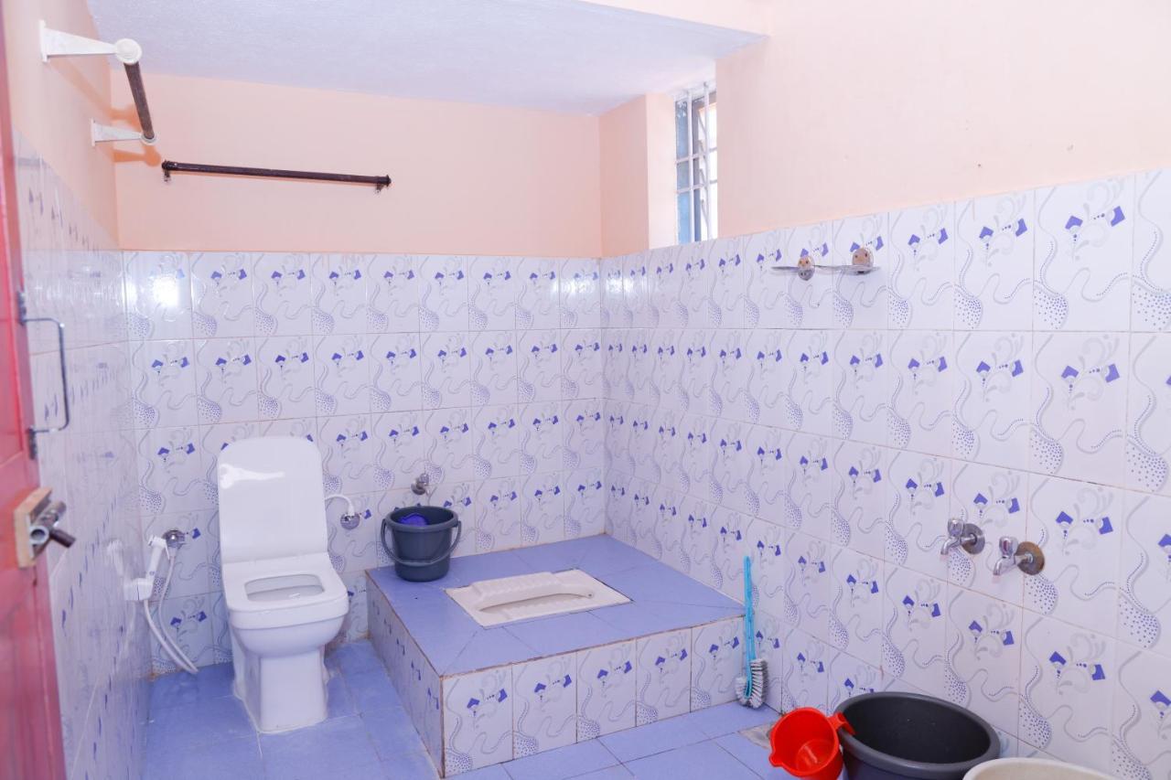 Giri'S Homestay Madikeri Esterno foto